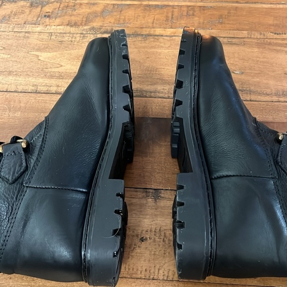 LA Canadienne lace up black leather boots, shearling lined. Size 7.5, - Picture 6 of 12